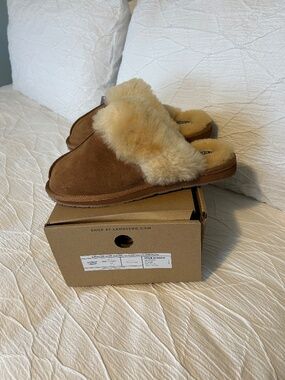 New - Land's End Shearling Scuff Slippers - English Tan - Size 10